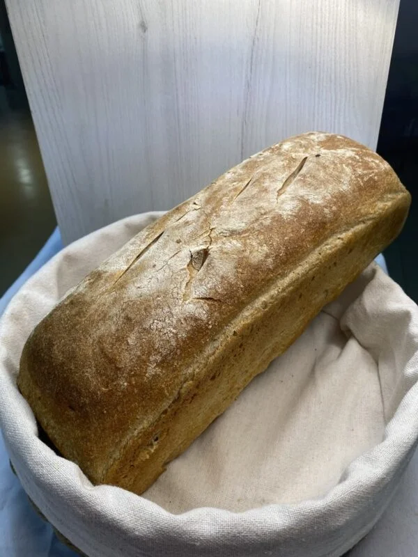 Pan de masa madre Medellín en línea